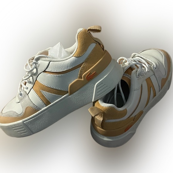 Sneakers - Picture 2 of 4